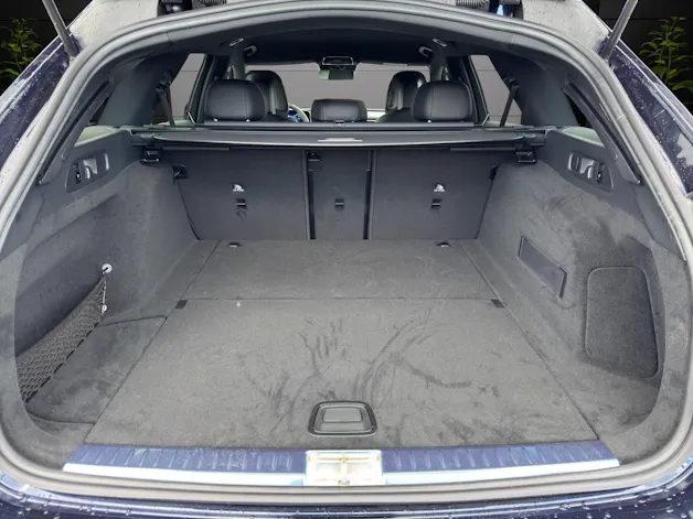 MERCEDES-BENZ E 220 d T 4Matic 9G-Tronic