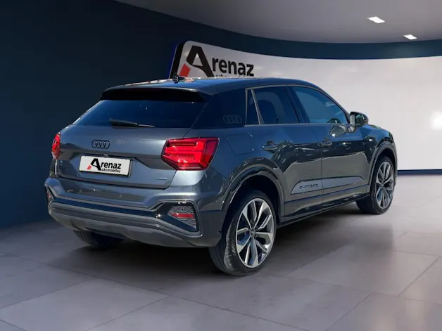 AUDI Q2 40 TFSI S line quattro S-tronic