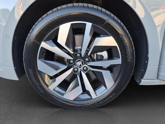 SKODA Enyaq 85x Sportline 4x4