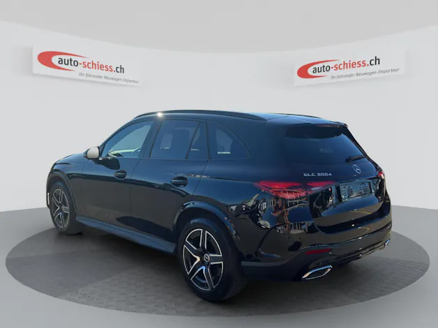 MERCEDES-BENZ GLC 300 d 4Matic AMG Line Night 9G-Tronic