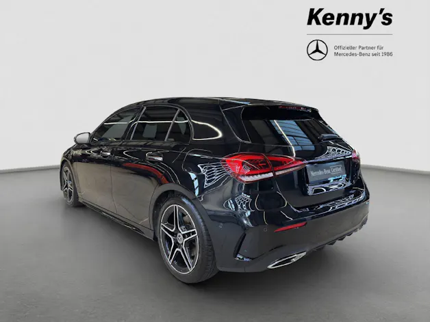 MERCEDES-BENZ A 200 AMG Line