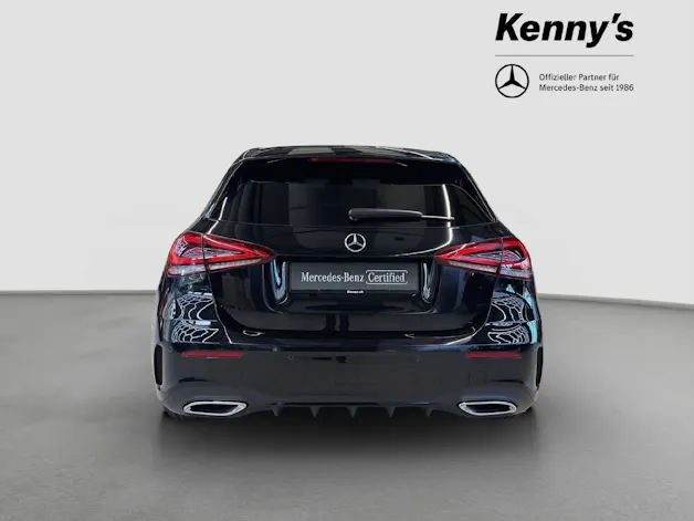 MERCEDES-BENZ A 200 AMG Line