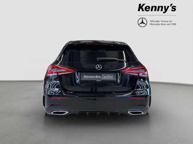 MERCEDES-BENZ A 200 AMG Line
