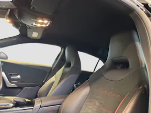 MERCEDES-BENZ A 200 AMG Line