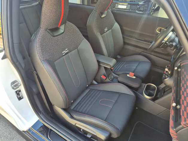 MINI Cooper John Cooper Works DKG
