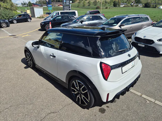 MINI Cooper John Cooper Works DKG