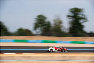 FERRARI 296 GT3 EVO