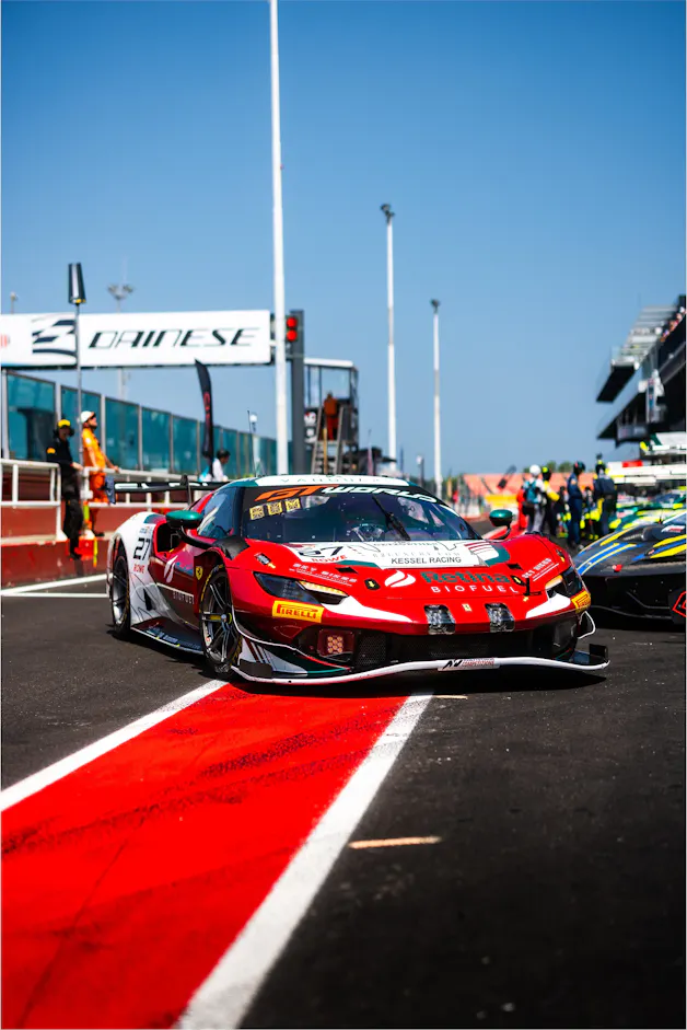 FERRARI 296 GT3 EVO