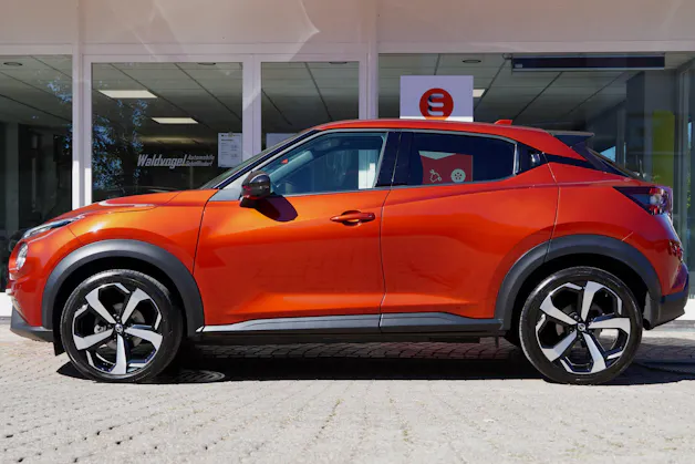 NISSAN Juke 1.0 DIG-T tekna DCT