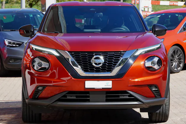 NISSAN Juke 1.0 DIG-T tekna DCT