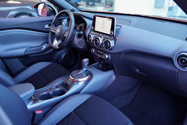 NISSAN Juke 1.0 DIG-T tekna DCT