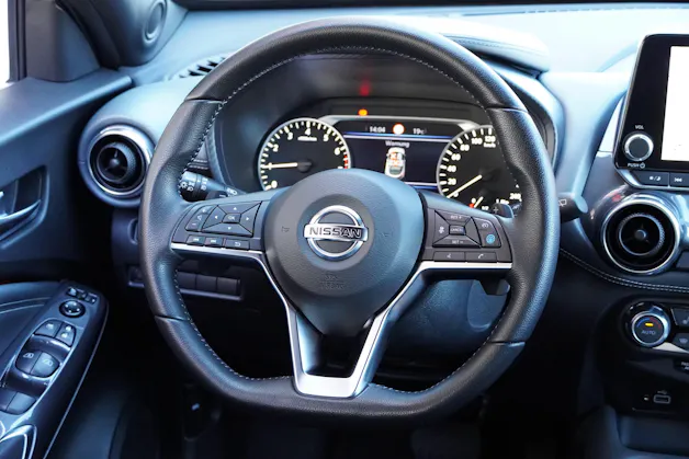 NISSAN Juke 1.0 DIG-T tekna DCT