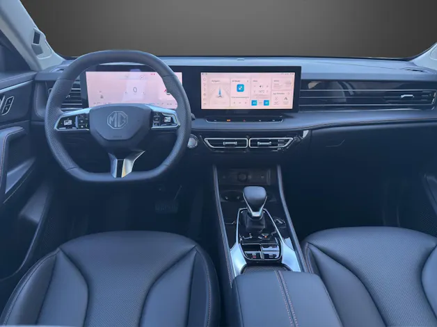 MG HS 1.5 PHEV Luxury