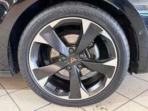CUPRA LEON ST 1.5 eTSI DSG