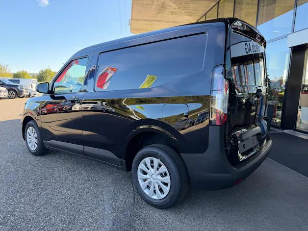 FORD Transit Courier Van 1.0 EcoBoost Trend Automat