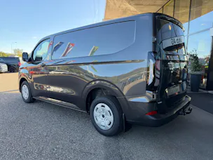 FORD Transit Custom Van PHEV 320 L1H1 Trend Automat