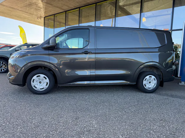 FORD Transit Custom Van PHEV 320 L1H1 Trend Automat