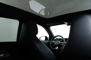 MERCEDES-BENZ GLB 220 4matic X248