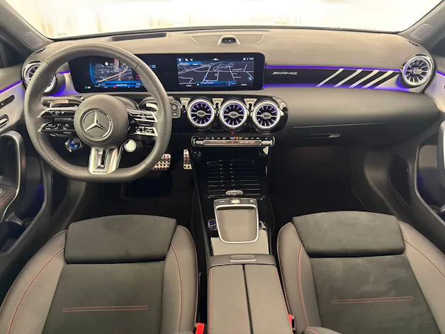 MERCEDES-BENZ A AMG 35 4Matic 8G-DCT ''CH-Auslieferung''