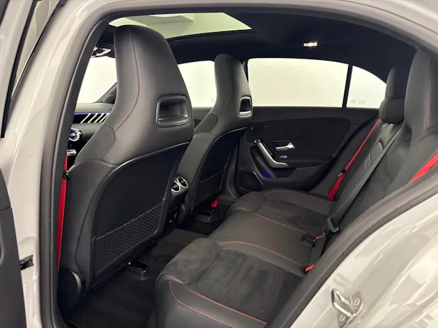 MERCEDES-BENZ A AMG 35 4Matic 8G-DCT ''CH-Auslieferung''