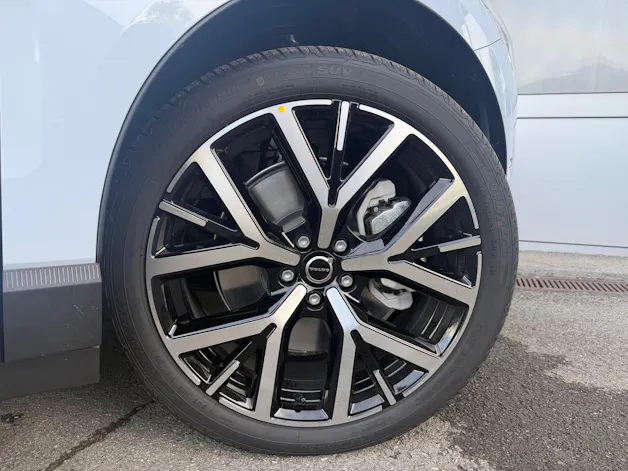 VOLVO EX30 E60 69kWh Twin Ultra