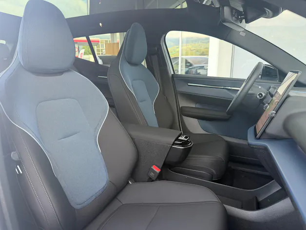 VOLVO EX30 E60 69kWh Twin Ultra