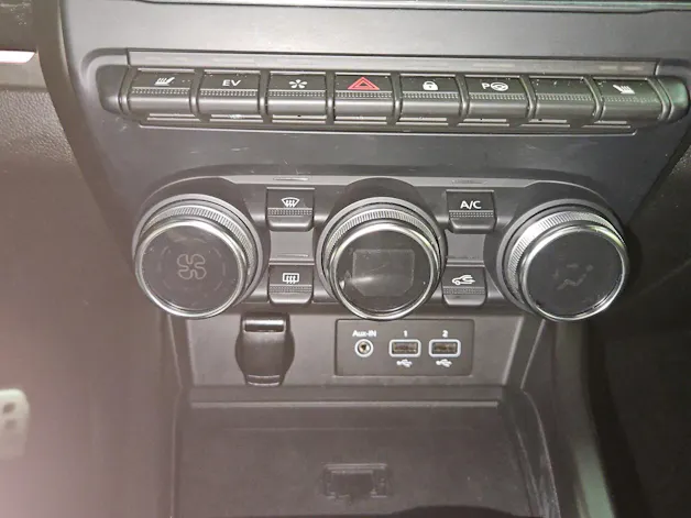 RENAULT Arkana 1.6 E-Tech Engineered