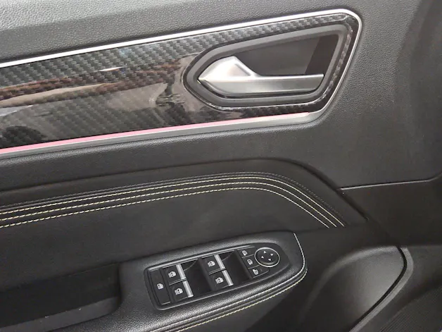 RENAULT Arkana 1.6 E-Tech Engineered