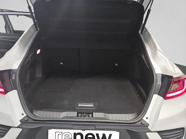 RENAULT Arkana 1.6 E-Tech Engineered