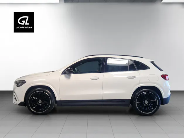 MERCEDES-BENZ GLA 200 Night Star 7G-DCT