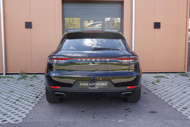 PORSCHE Macan PDK "* CH Auto * Sièges Chauffants * Tempomat Adaptatif * Caméra + Capteurs * Phares LED *"