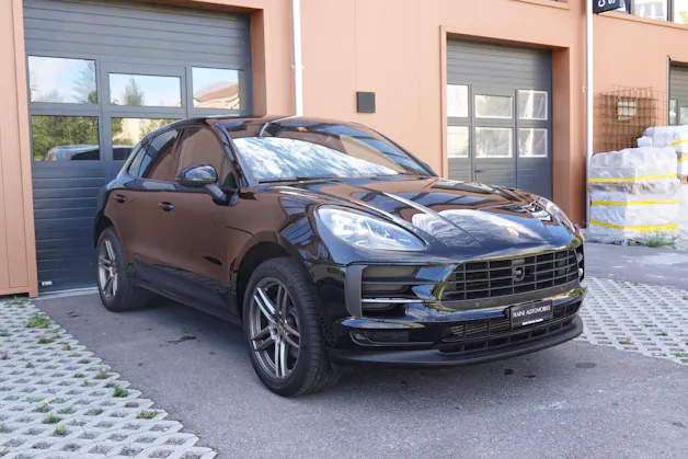 PORSCHE Macan PDK "* CH Auto * Sièges Chauffants * Tempomat Adaptatif * Caméra + Capteurs * Phares LED *"