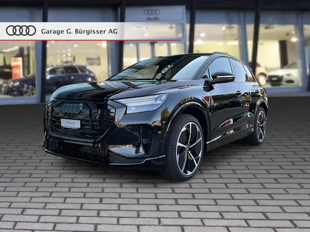 AUDI Q4 e-tron SUV quattro performance Swiss Ski Mythosschwarz Metallic