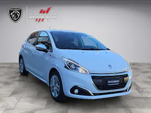 PEUGEOT 208 1.2 PureTech Style