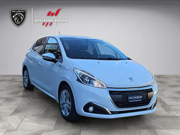PEUGEOT 208 1.2 PureTech Style