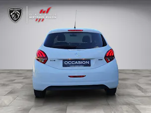 PEUGEOT 208 1.2 PureTech Style