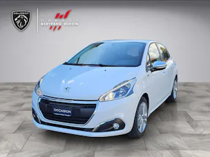 PEUGEOT 208 1.2 PureTech Style