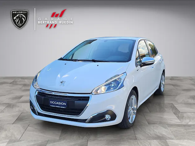 PEUGEOT 208 1.2 PureTech Style