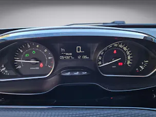PEUGEOT 208 1.2 PureTech Style