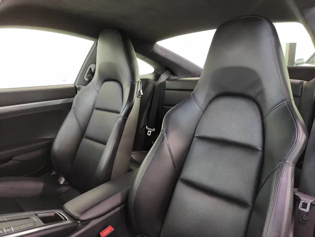 PORSCHE 911 Coupé 3.4 Carrera PDK