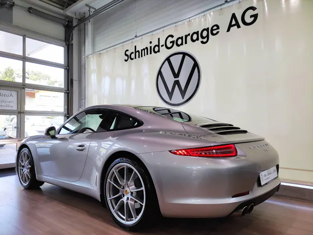 PORSCHE 911 Coupé 3.4 Carrera PDK