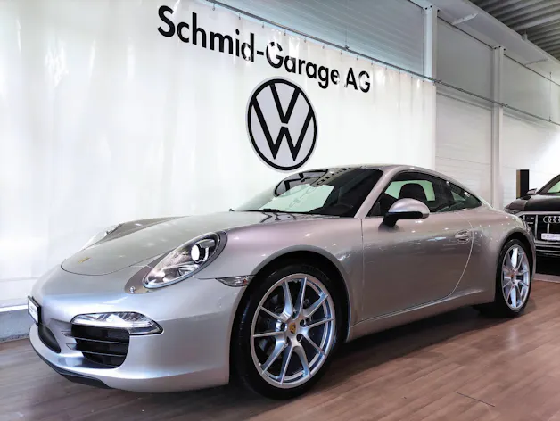 PORSCHE 911 Coupé 3.4 Carrera PDK