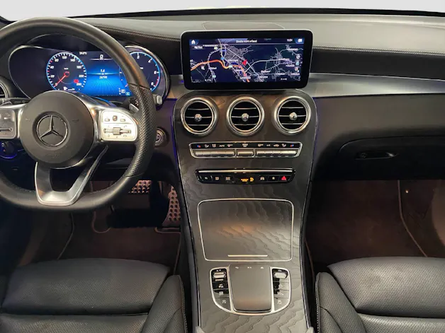 MERCEDES-BENZ GLC 220 d AMG Line 4MATIC