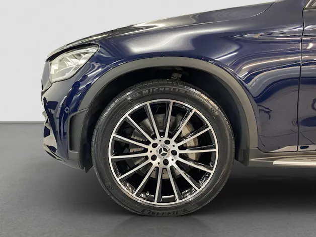 MERCEDES-BENZ GLC 220 d AMG Line 4MATIC