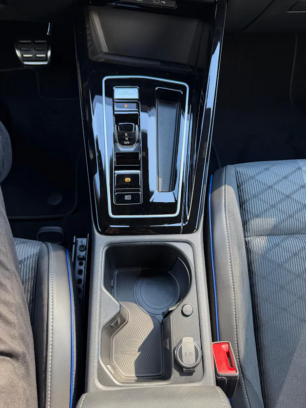 VW Golf Variant 2.0 TSI R-Line DSG 4 Motion
