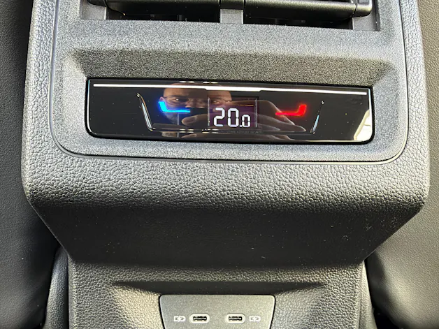 VW Golf Variant 2.0 TSI R-Line DSG 4 Motion