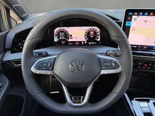 VW Golf Variant 2.0 TSI R-Line DSG 4 Motion