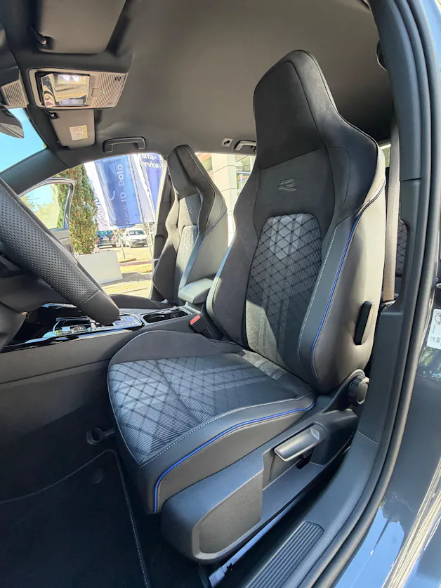 VW Golf Variant 2.0 TSI R-Line DSG 4 Motion