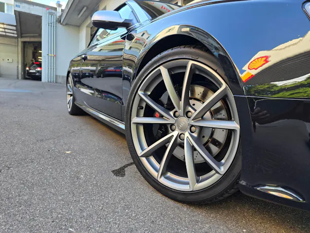 AUDI RS5 Cabrio 4.2 FSI quattro S-tronic