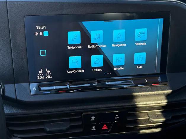 VW Caddy Maxi 2.0 TDI California DSG Golden Green